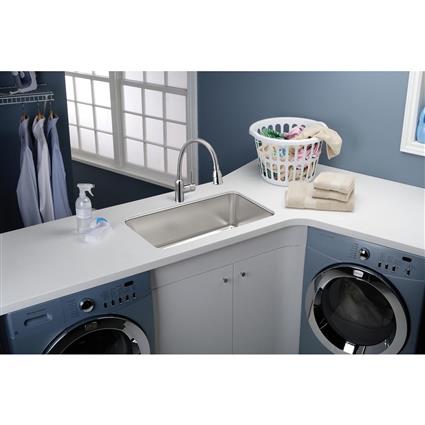 SS 21.5 x 18.5 x 12 Single Under MT Sink