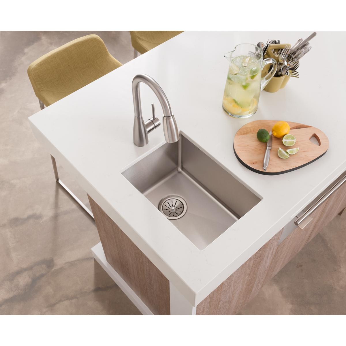 Elkay 1 Hole Bar Faucet Pulldown Spray Forward Only Lever Handle